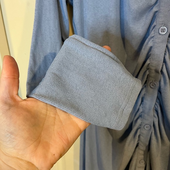 H&M Divided Light Blue Long Sleeve Gathered Button Down Dress - Picture 5 of 8